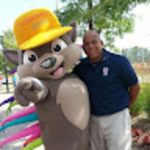 Meet your Posher, Luis